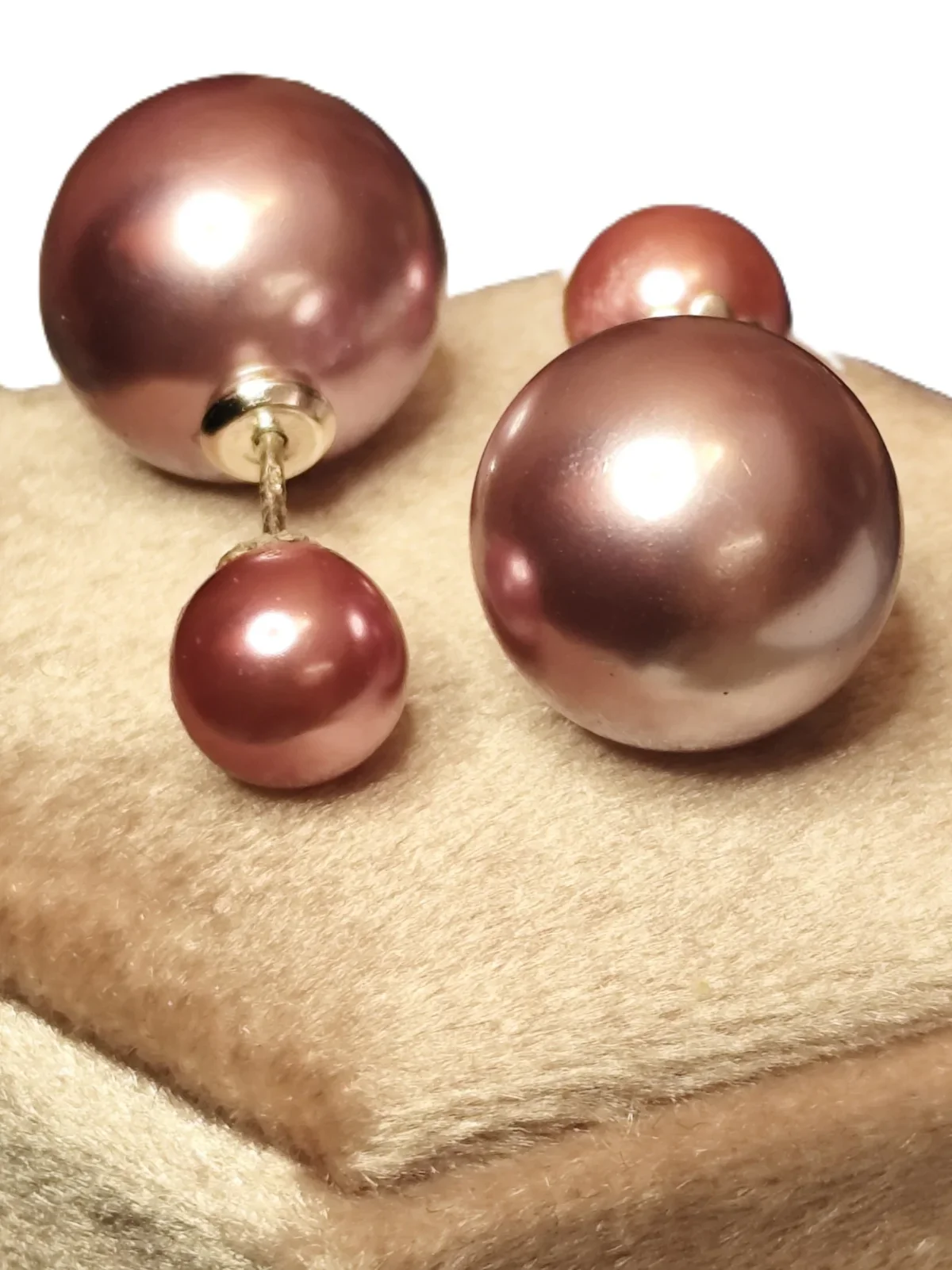 Φωτογραφία προϊόντος: Peach Jewelry Σκουλαρίκια Καρφωτά Με Πέρλα Ροζ Ασήμι 925 Ρόδιο