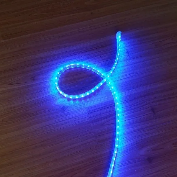 Φωτογραφία προϊόντος: FLAT 5050 ταινία led στεγανή IP65 230V στροφείο 50m 9W/m 865lm/m μπλε dimmable 5050-60/B-A-50 UNIVERSE