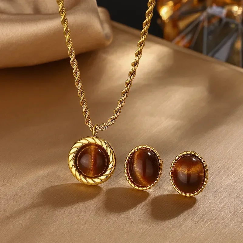 Φωτογραφία προϊόντος: Peach Jewelry Σετ Κοσμημάτων Ρετρό Στυλ Κλασικό Γεωμετρικό Από Ανοξείδωτο Ατσάλι 316L Με Ρητίνη Επιχρυσωμένο 18K