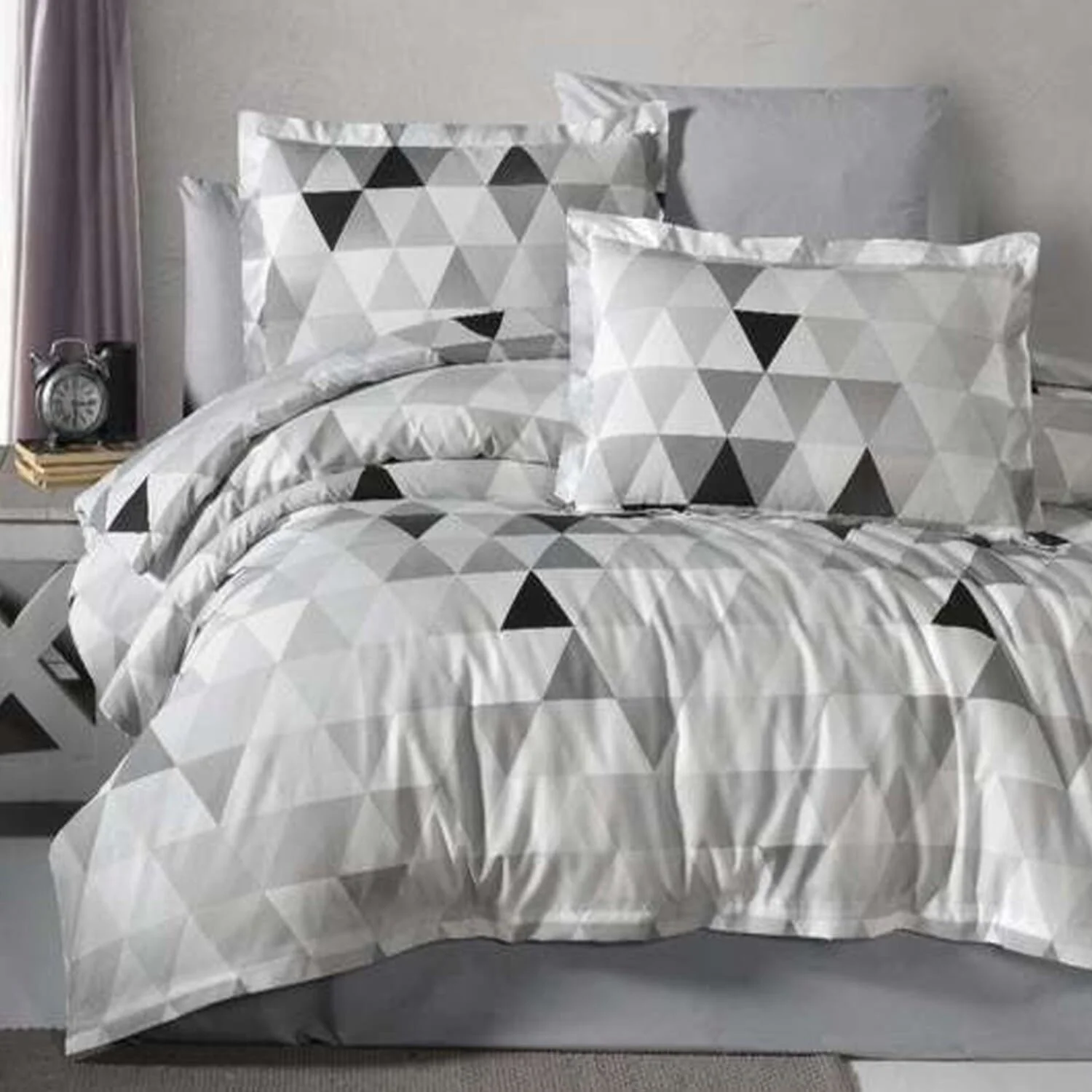 Φωτογραφία προϊόντος: MayHome Σετ Μαξιλαροθήκες Polycotton με Φάσα (Π: 50cm x Μ: 70cm) - 2520226481 Γεωμετρικό