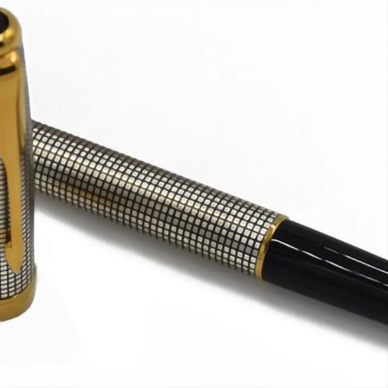 Φωτογραφία προϊόντος: Parker Πένα Sonnet sterling silver ciselé GT fp - 1107.2501.