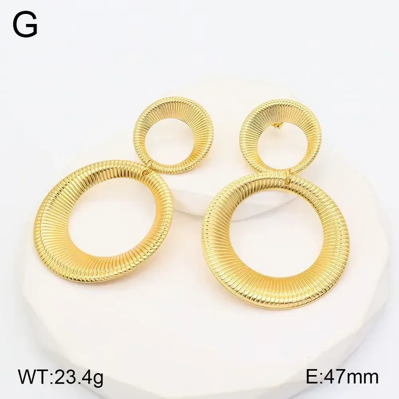 Φωτογραφία προϊόντος: Peach Jewelry Σκουλαρίκια Χρυσά Ρετρό Στυλ Μεγάλοι Κύκλοι Και Ανάγλυφες Ρίγες Κρεμαστά Από Ανοξείδωτο Ατσάλι 316 Με Τιτάνιο