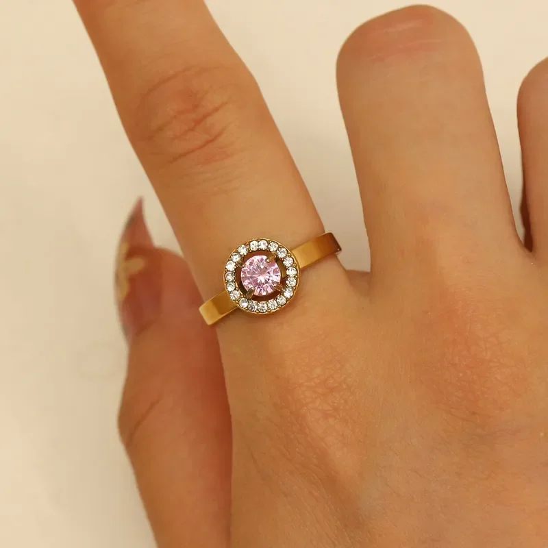 Φωτογραφία προϊόντος: Peach Jewelry Δαχτυλίδι Στρογγυλό Μικρό Ροζ Με Λευκά Ζιρκόν Ανοξείδωτο Ατσάλι 304