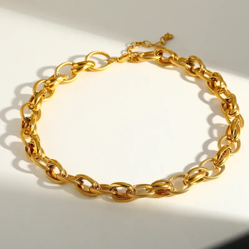 Φωτογραφία προϊόντος: Peach Jewelry Κολιέ Ανάγλυφο Αλυσιδωτό Ανοξείδωτο Ατσάλι 316 Επιχρυσωμένο