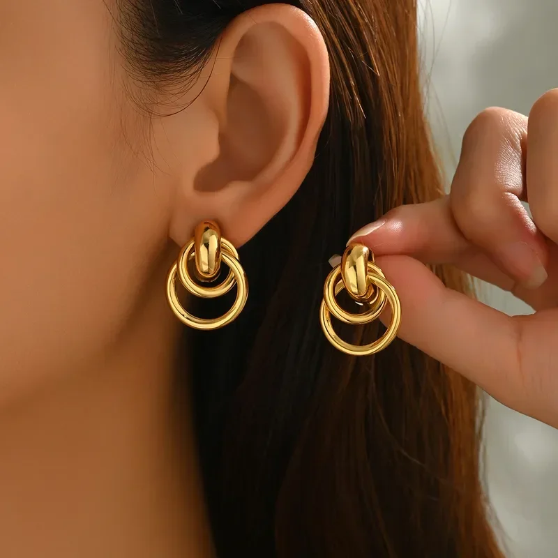 Φωτογραφία προϊόντος: Peach Jewelry Σκουλαρίκια Χρυσά Από Ανοξείδωτο Ατσάλι 316