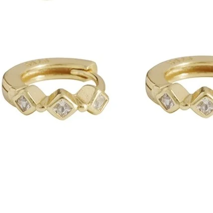 Φωτογραφία προϊόντος: Peach Jewelry Σκουλαρίκι Ρόμβοι Με Ζιρκόν Ασήμι 925 Επιχρυσωμένο