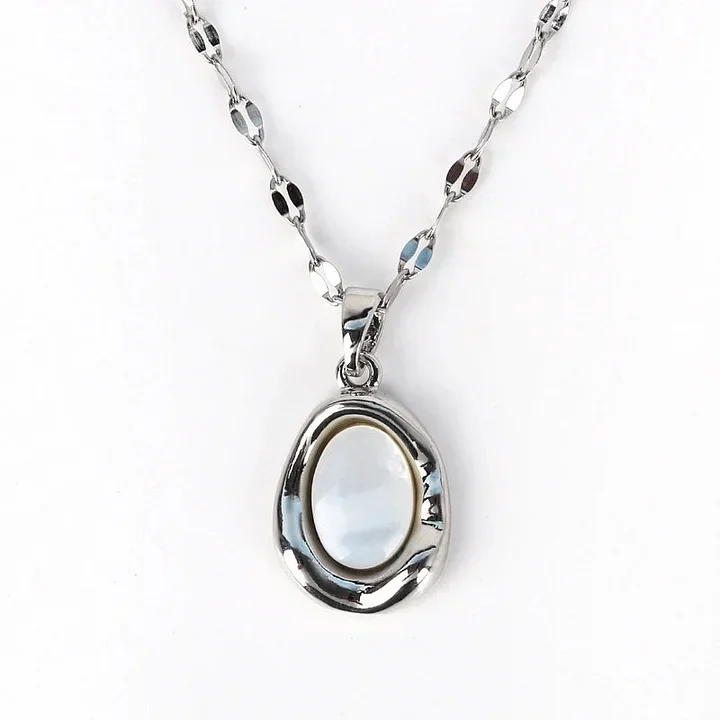 Φωτογραφία προϊόντος: Peach Jewelry Κολιέ Ασημί Με Απλό Οβάλ Μοτίφ από Ανοξείδωτο Ατσάλι 316