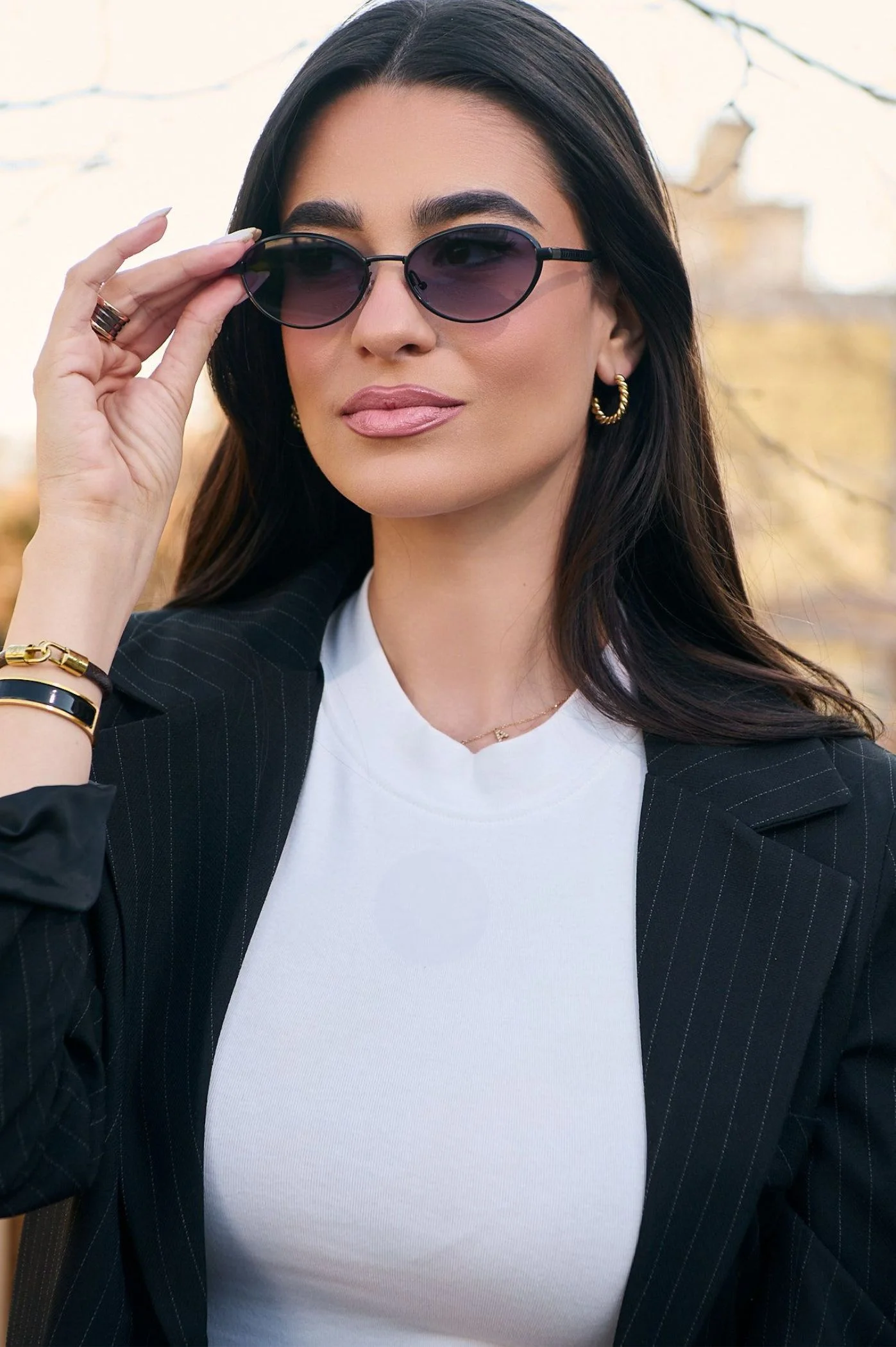 Φωτογραφία προϊόντος: Antithesis Clothing Γυαλιά Ηλίου Alessia Με Μεταλλικό Σκελετό Και Οβάλ Φακό - Μαύρο
