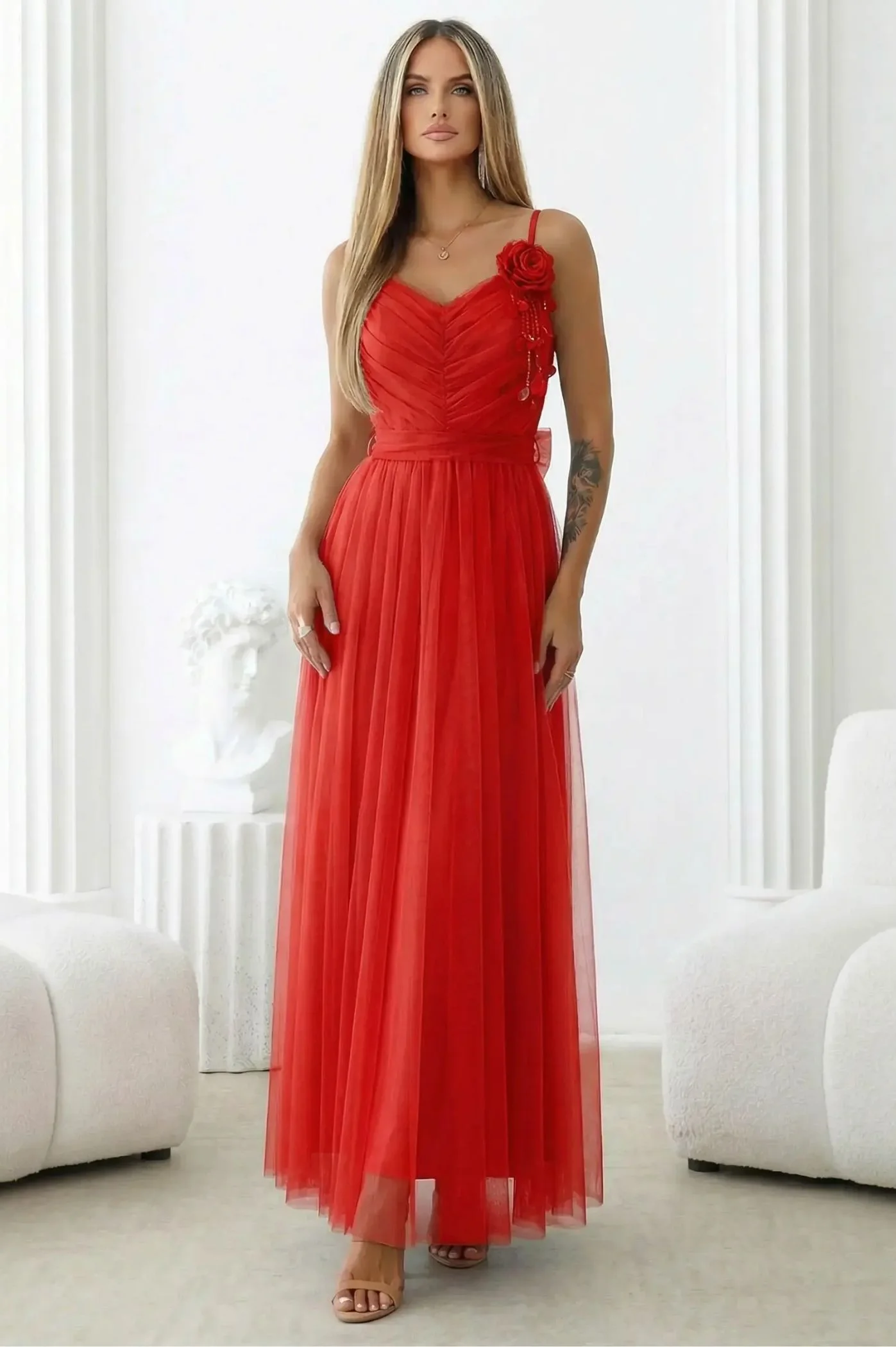 Φωτογραφία προϊόντος: Antithesis Clothing ΦΟΡΕΜΑ MAXI ΜΕ ΤΙΡΑΝΤΕΣ ΚΑΙ ΤΟΥΛΙ - ΚΟΚΚΙΝΟ