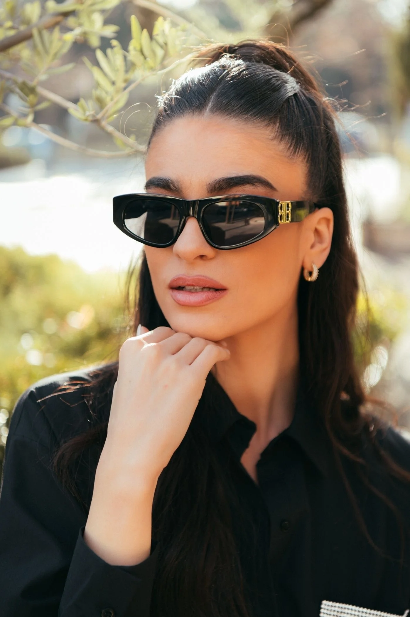 Φωτογραφία προϊόντος: Antithesis Clothing Γυαλιά Ηλίου Annie Με Χρυσή Λεπτομέρεια - Μαύρο