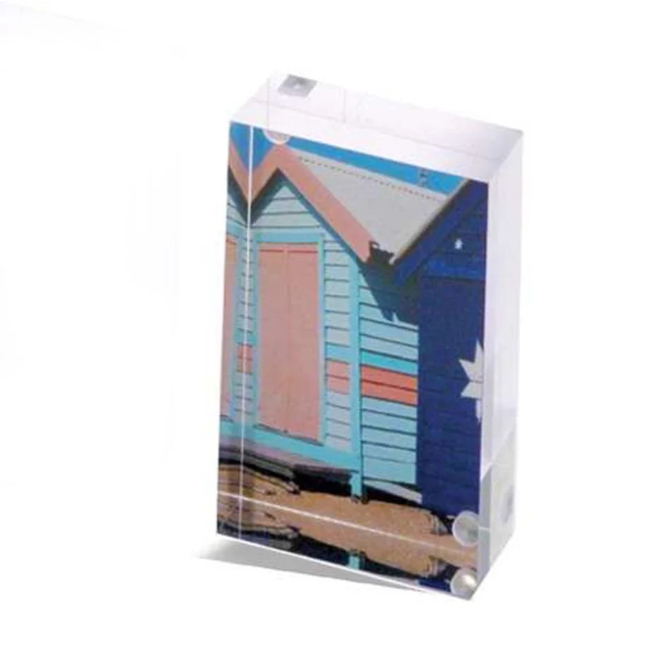 Φωτογραφία προϊόντος: Kορνίζα mini plexiglass ADVENTA Πάνελ VisionBlox 4,5 Χ 7cm Ακρυλικό υλικό κορυφαίας ποιότητας πάχος 20mm με πλάτη από ατσάλι για τοποθέτηση της φωτογραφίας
