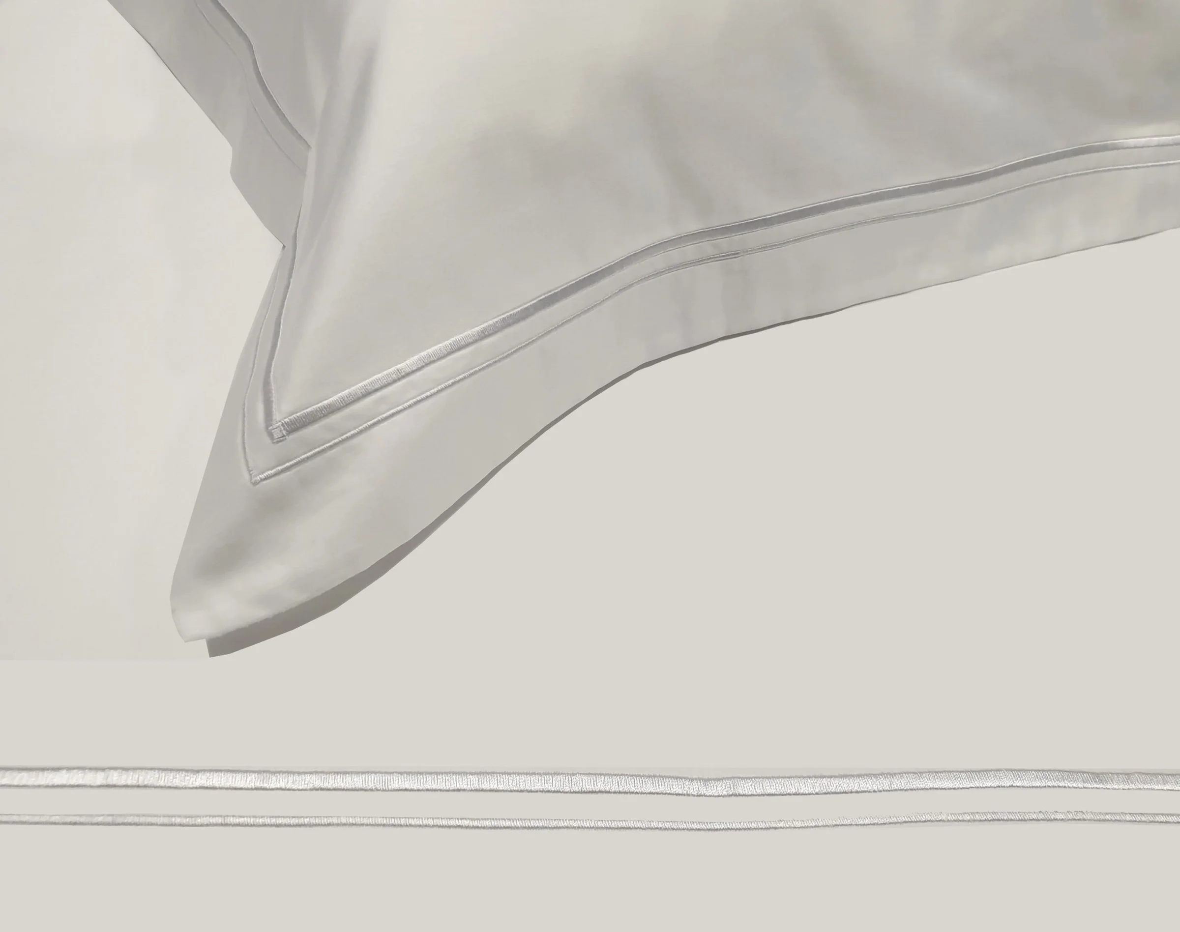 Φωτογραφία προϊόντος: ΣΕΝΤΟΝΙ COTTON SATIN PLAIN LINE TC310 COTTON 100% TWO LINES 300X310cm - LE BLANC