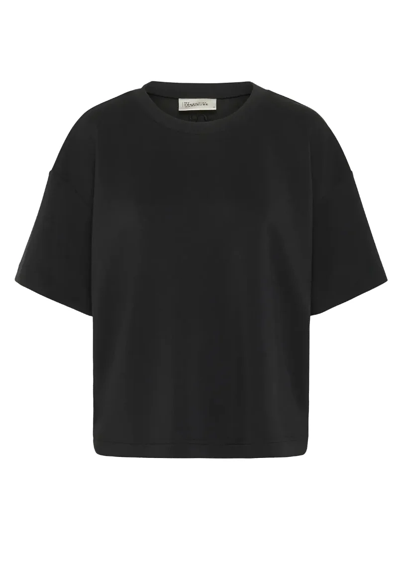 Φωτογραφία προϊόντος: MY ESSENTIAL WARDROBE ΓΥΝΑΙΚΕΙΟ T-SHIRT HelleMW EMB Boxy MY ESSENTIAL ΑΝΕΤΗ ΓΡΑΜΜΗ ΜΑΥΡΟ