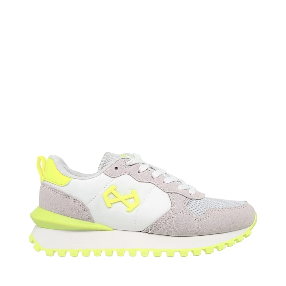 Φωτογραφία προϊόντος: Xti Sneakers 141343 κίτρινο