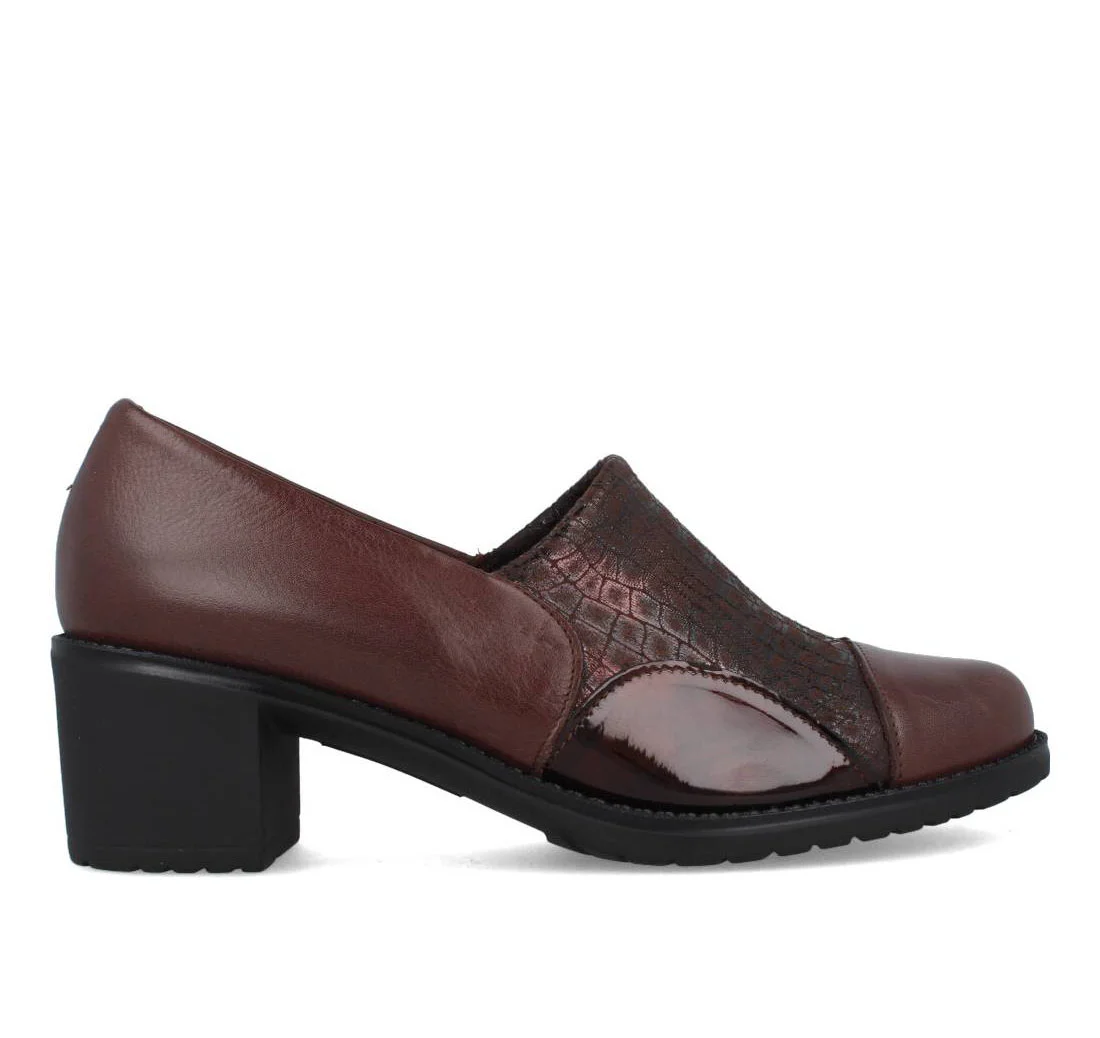 Φωτογραφία προϊόντος: Pitillos 5330 Δερμάτινα Slip On σε Καφέ χρώμα Ανατομικά