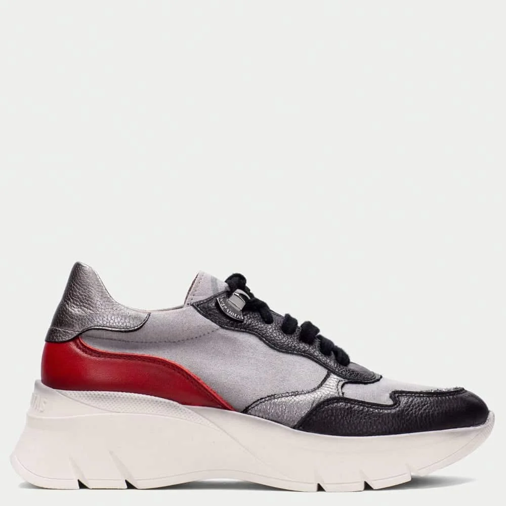 Φωτογραφία προϊόντος: Sneakers Γυναικεία Hispanitas CHI243617 Helsinki σε δέρμα και microfiber γκρι με μαύρο και κόκκινο