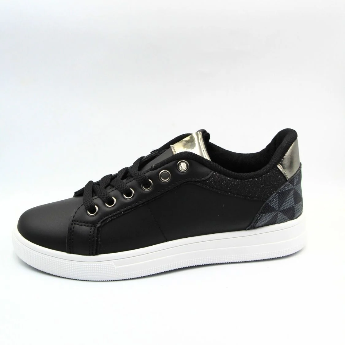Φωτογραφία προϊόντος: PLATO Sneakers με χρωματική λεπτομέρεια