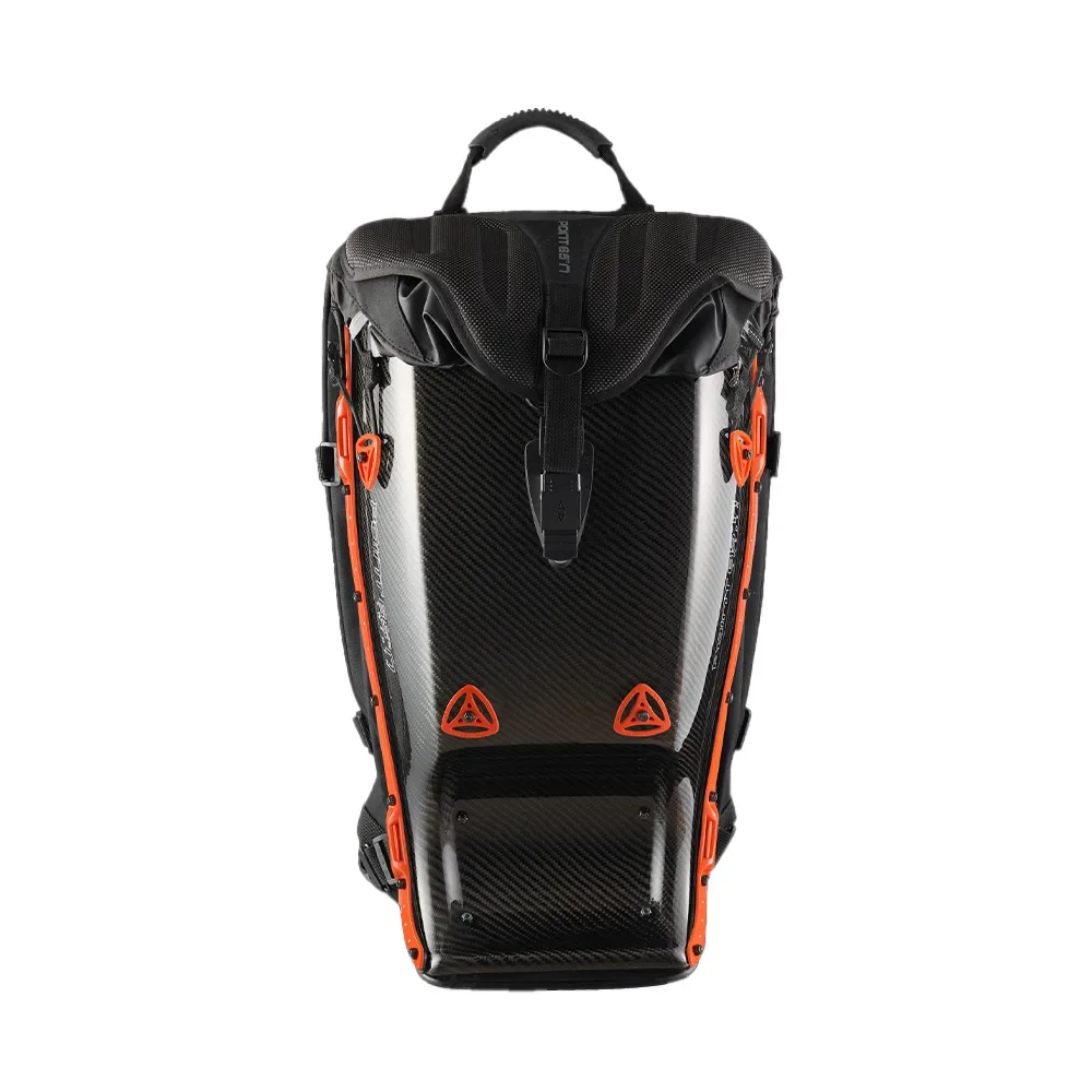 Φωτογραφία προϊόντος: ΣΑΚΙΔΙΟ ΠΛΑΤΗΣ HARDSHELL GTX DEMON CARBON BLACK/ORANGE 25L | BOBLBEE