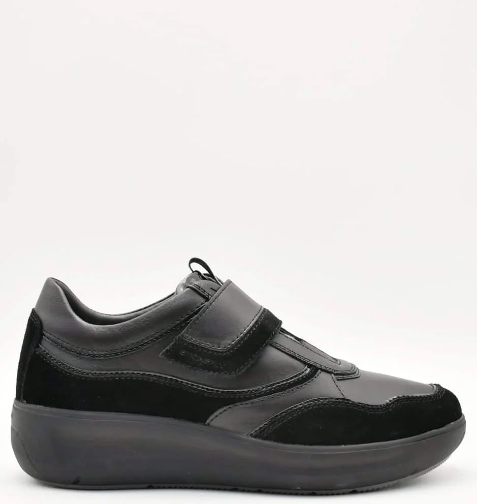 Φωτογραφία προϊόντος: Sneakers Γυναικεία Stonefly 221577 000 Rock 31 σε μαύρο δέρμα