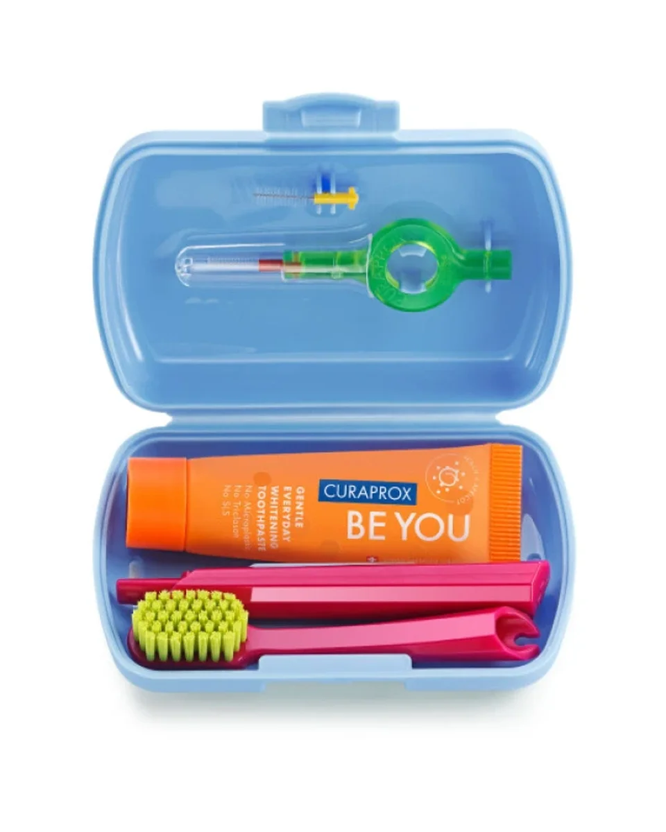 Φωτογραφία προϊόντος: Curaprox,Curaprox Toothbrushes,Curaprox Toothpastes Curaprox Travel Set Στοματικής Υγιεινής Ταξιδιού Γαλάζιο, 5Τεμάχια