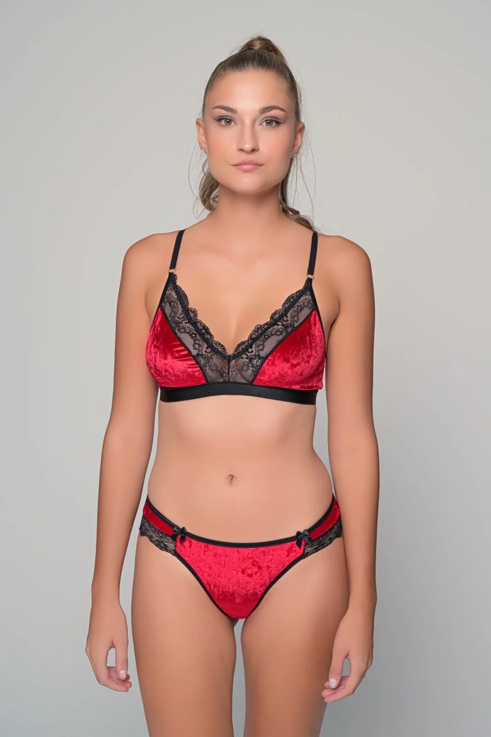 Φωτογραφία προϊόντος: Milena By Paris Σετ Βελούδινα Εσώρουχα - Ρουμπινί