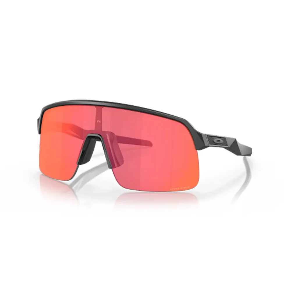 Φωτογραφία προϊόντος: ΓΥΑΛΙΑ ΗΛΙΟΥ SUTRO LITE PRIZM TRAIL TORCH/MATTE CARBON 9463-0439 | OAKLEY