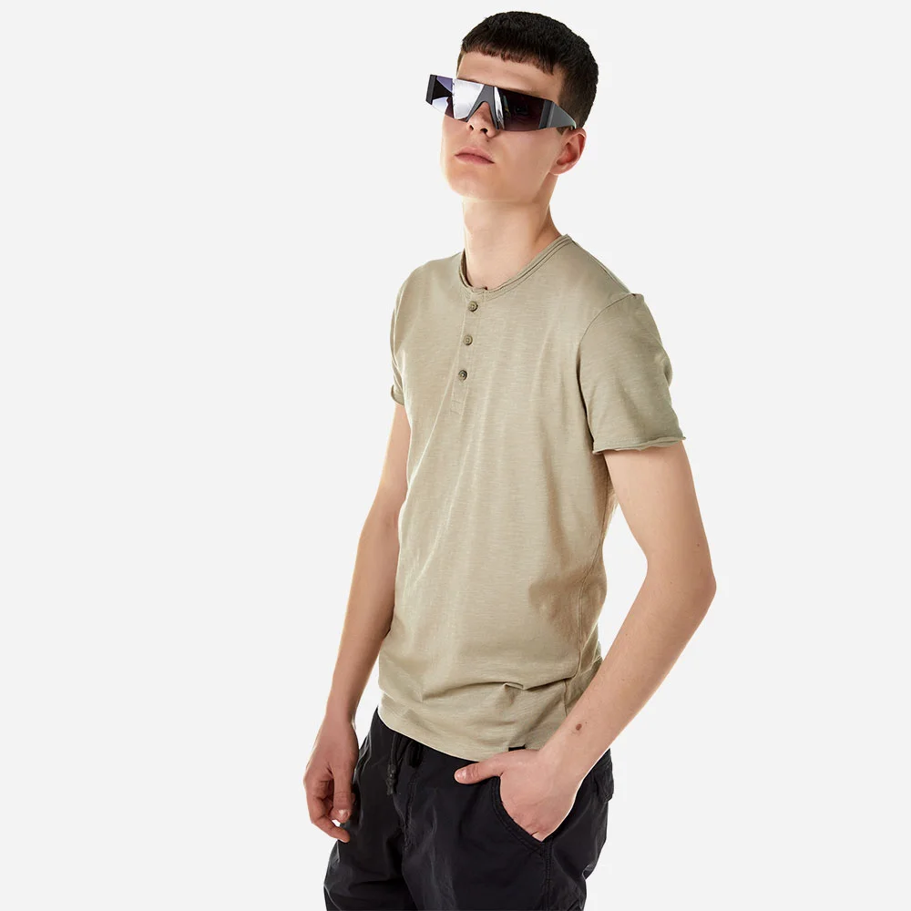 Φωτογραφία προϊόντος: ΑΝΔΡΙΚΟ T-SHIRT ΜΠΕΖ ΜΕ ΚΟΥΜΠΙΑ BROKERS