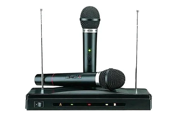 Φωτογραφία προϊόντος: WVNGR Συσκευή Karaoke με Δύο Ασύρματα Μικρόφωνα C-05