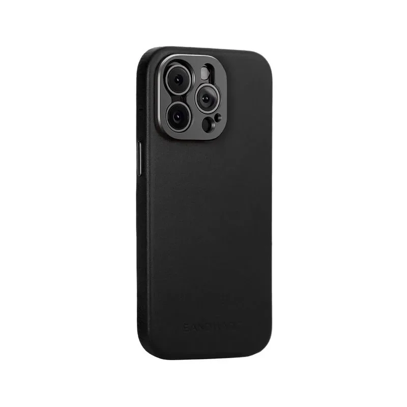 Φωτογραφία προϊόντος: GR Sandmarc Pro Leather Case for iPhone 15 Pro Black έως 12 άτοκες δόσεις ή 24 δόσεις