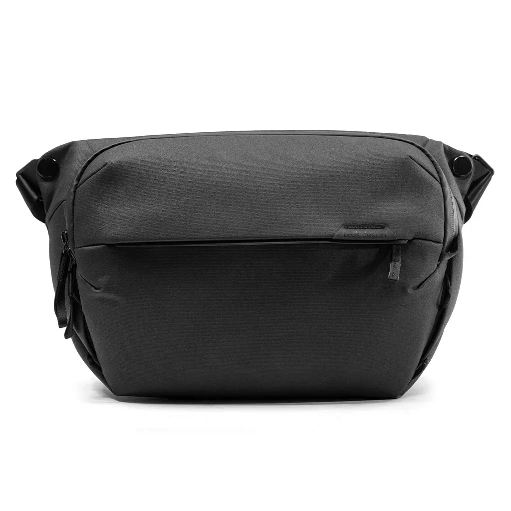 Φωτογραφία προϊόντος: GR Peak Design Everyday Sling 10L Black έως 12 άτοκες δόσεις ή 24 δόσεις