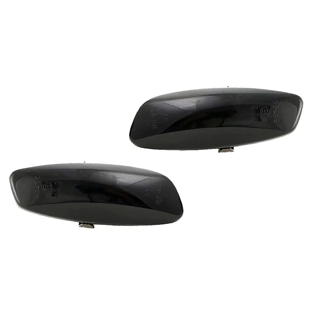 Φωτογραφία προϊόντος: OEM Φλας φτερού LED για Citroen C3/C4/C5/DS3/DS4 / Peugeot 207/308/3008/5008/RCZ - φιμέ με τρεχούμενο φλας (2τμχ)