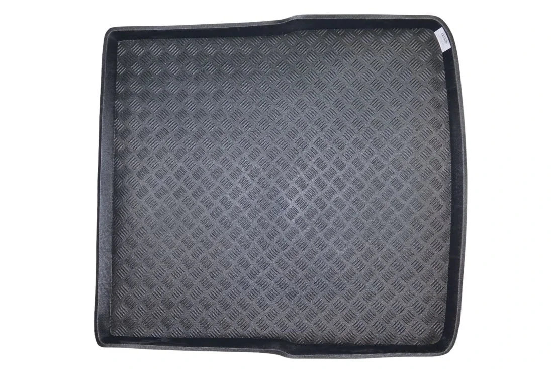 Φωτογραφία προϊόντος: VW Passat B6 (2005-2014) Combi πατάκι πορτ μπαγκάζ πλαστικό μαύρο σκαφάκι M-Plast - 1τμχ