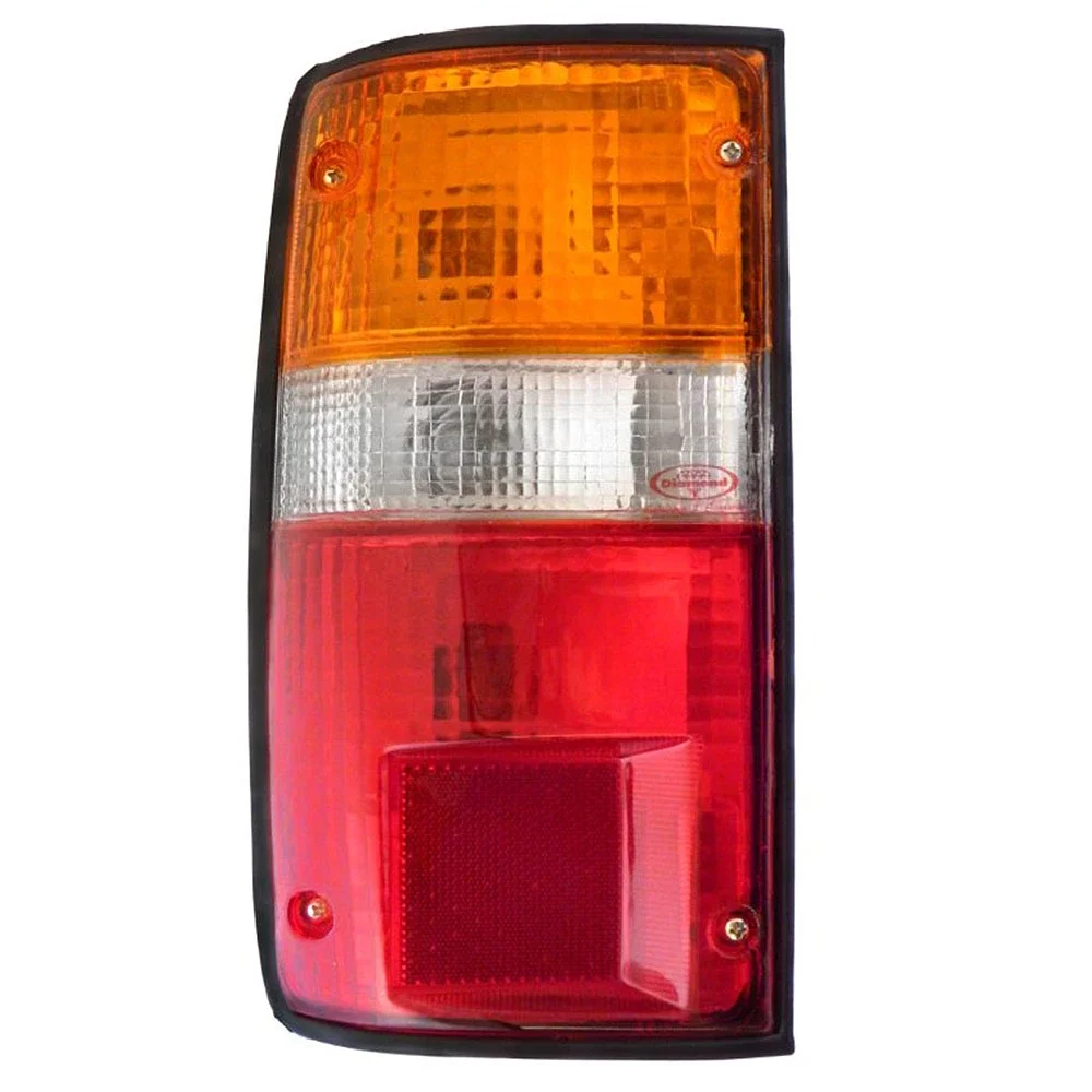 Φωτογραφία προϊόντος: OEM Πίσω φανάρι Toyota Hilux RN85/YN85/LN85/YN110/LN110 1988-1997 αριστερό 1τμχ
