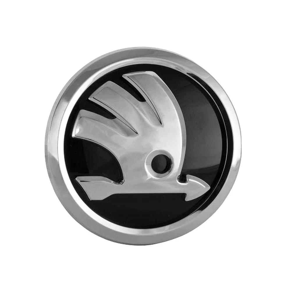 Φωτογραφία προϊόντος: OEM Αυτοκόλλητο σήμα Skoda καπό - πορτ μπαγκάζ 9cm χρωμίου-μαύρο 1τμχ