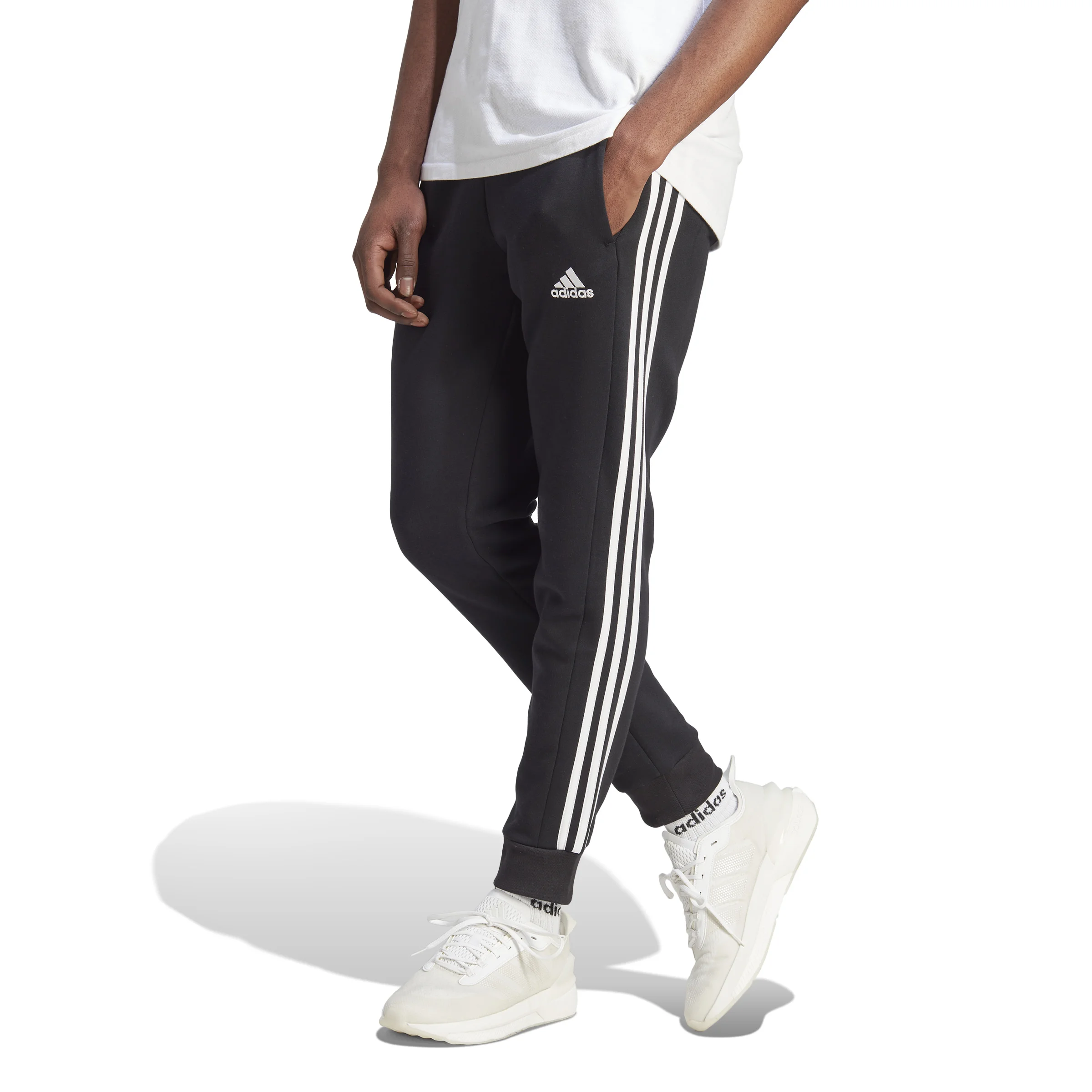 Φωτογραφία προϊόντος: Adidas Essentials Fleece 3-Stripes Tapered Cuff Pants IB4030 Μαύρο