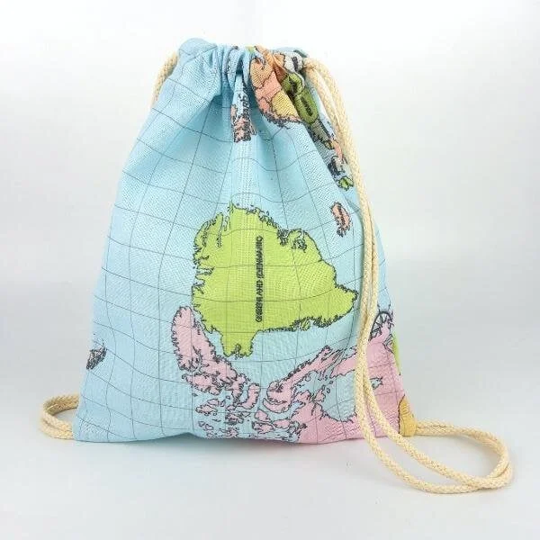 Φωτογραφία προϊόντος: ED Collection ΤΣΑΝΤΑ ΥΦΑΣΜΑΤΙΝΗ BACKPACK ΧΑΡΤΗΣ 25X30CM ΜΕ ΚΟΡΔΟΝΙ