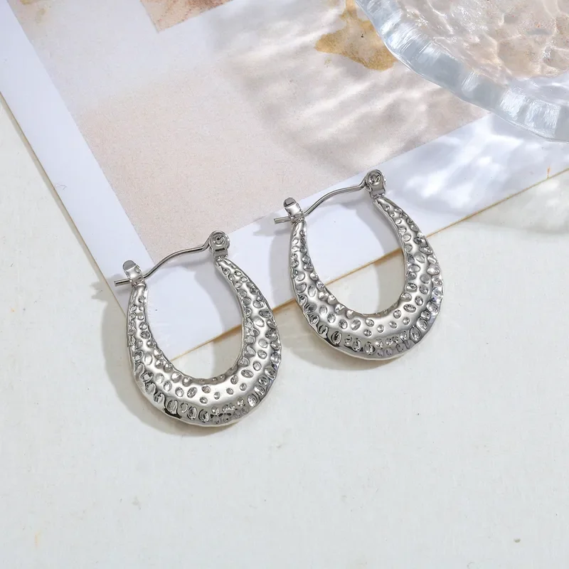 Φωτογραφία προϊόντος: Peach Jewelry Peach Jewerly Σκουλαρίκια από Aνοξείδωτο Aτσάλι 304 Ασημί Με Σφυρήλατη Retro Υφή