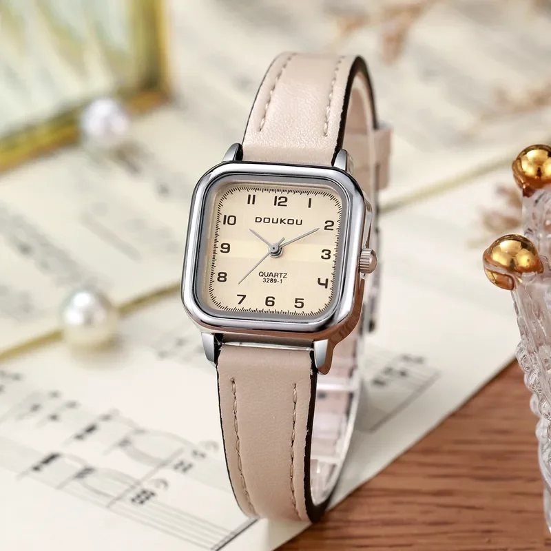 Φωτογραφία προϊόντος: Peach Jewelry Γυναικείο Ρολόι Τετράγωνο Με Κρεμ Δερμάτινο Λουράκι