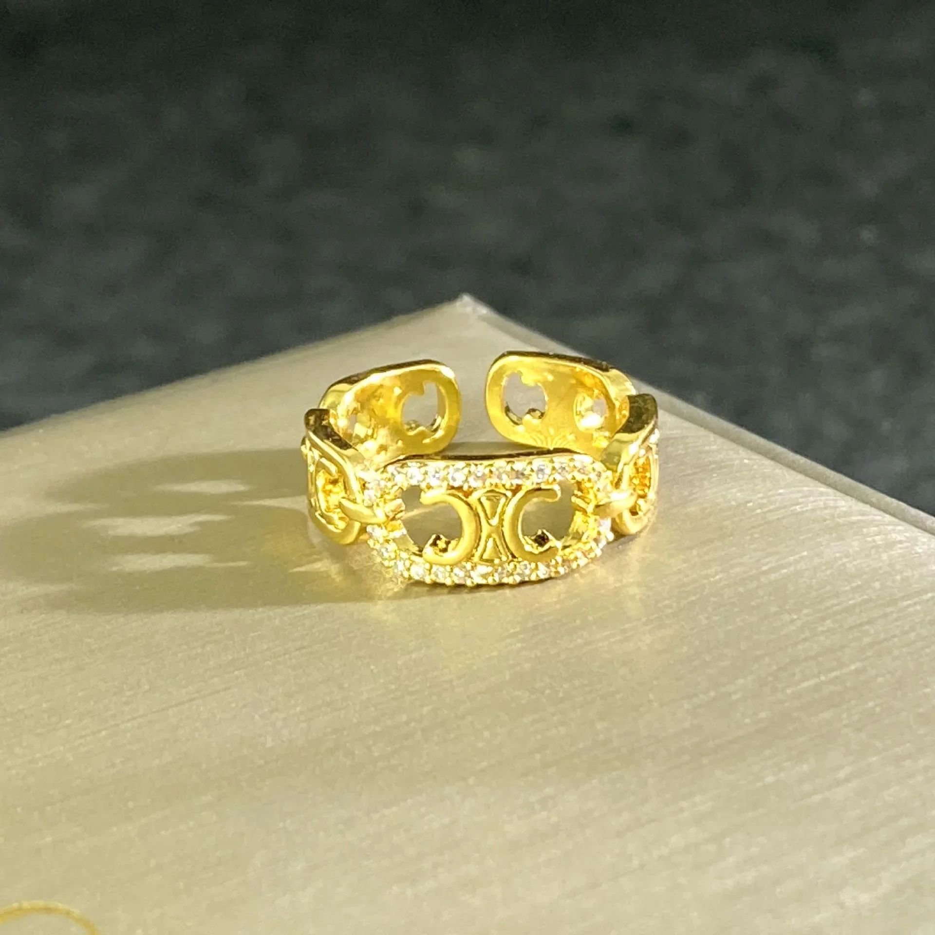 Φωτογραφία προϊόντος: Peach Jewelry Peach Jewerly Γυναικείο Δαχτυλίδι Από Χάλυβα Τιτανίου Επιχρυσωμένο Με Ζιργκόν