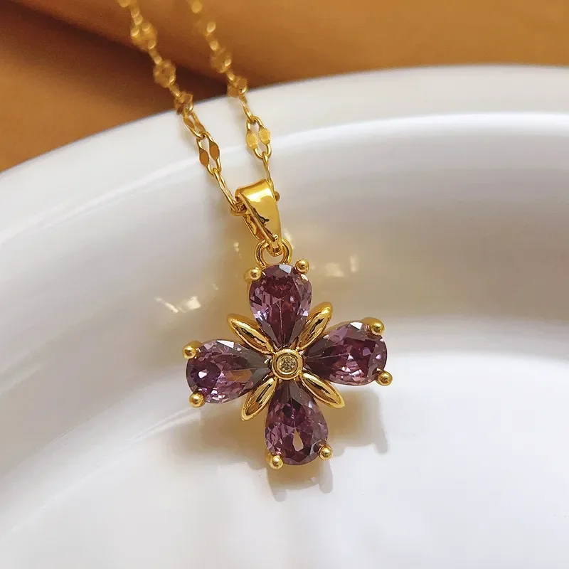 Φωτογραφία προϊόντος: Peach Jewelry Peach Jewerly Μενταγιόν Σταυρός Από Χάλυβα Τιτανίου Με Ζιργκόν Μωβ