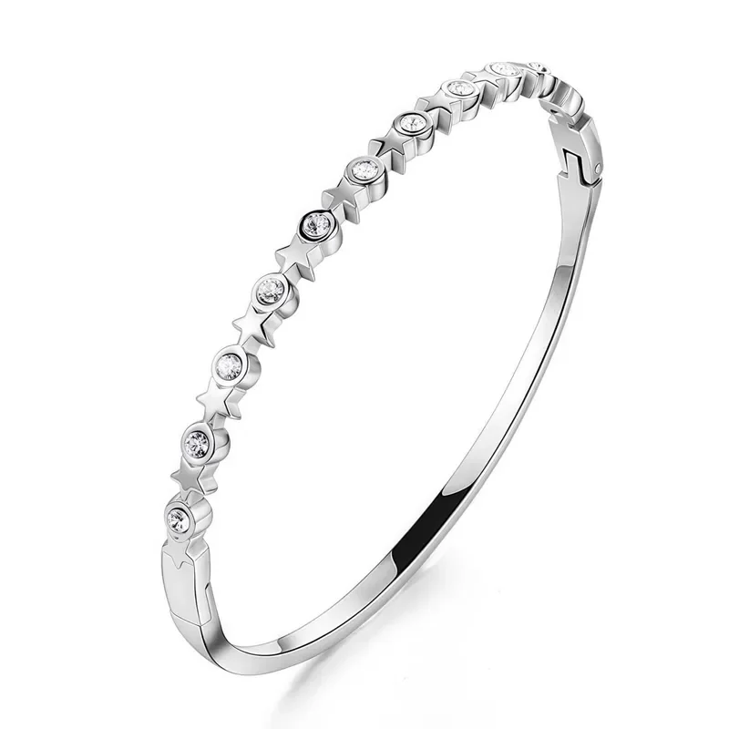 Φωτογραφία προϊόντος: Peach Jewelry Peach Jewerly Γυναικείο Βραχιόλι Χειροπέδα Από Χάλυβα Τιτανίου Με Αστεράκια Και Ζιργκόν Ασημί