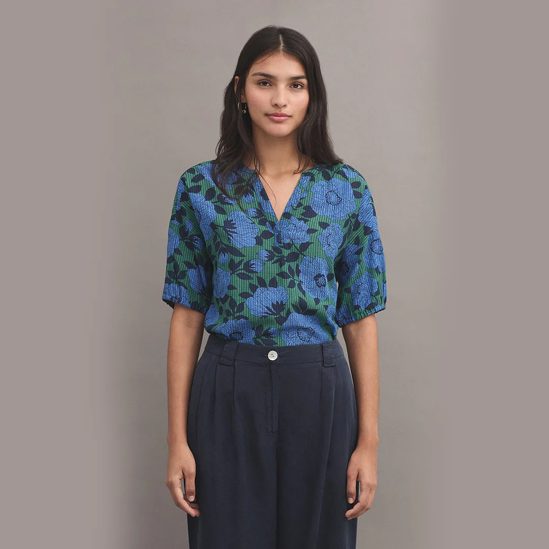 Φωτογραφία προϊόντος: Nice Things Camelia Print Waffle Blouse WWU162 514 Smoke Green Floral