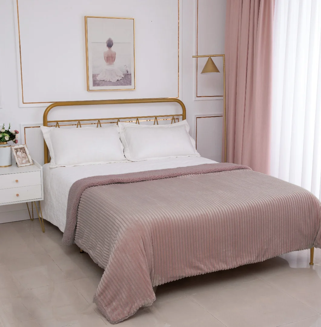 Φωτογραφία προϊόντος: SilkFashion Κουβέρτα με sherpa kotle (220cm x 240cm) syklamen