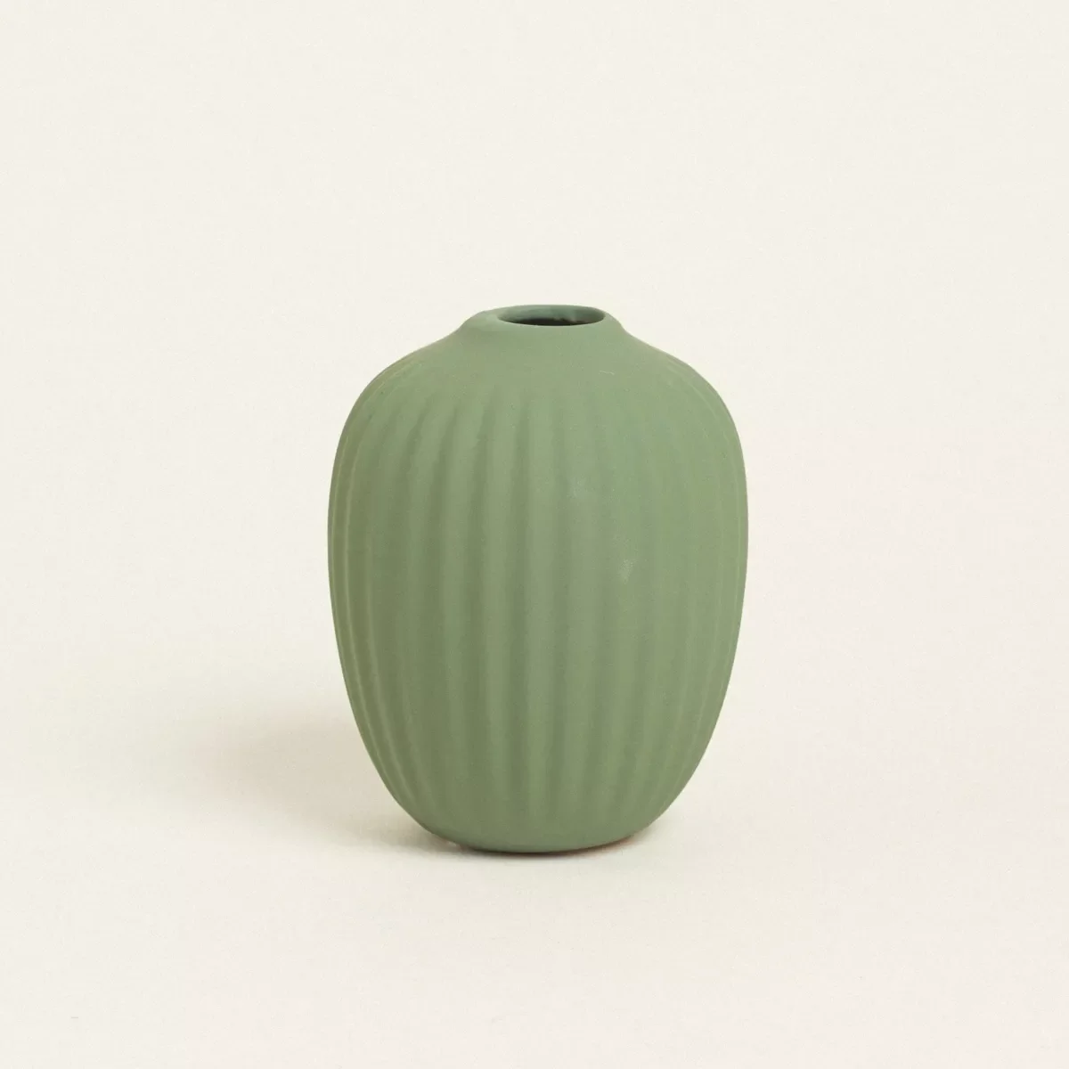 Φωτογραφία προϊόντος: Beauty Home ΒΑΖΟ ΡΙΓΕ 8 x 10 cm ΧΑΚΙ