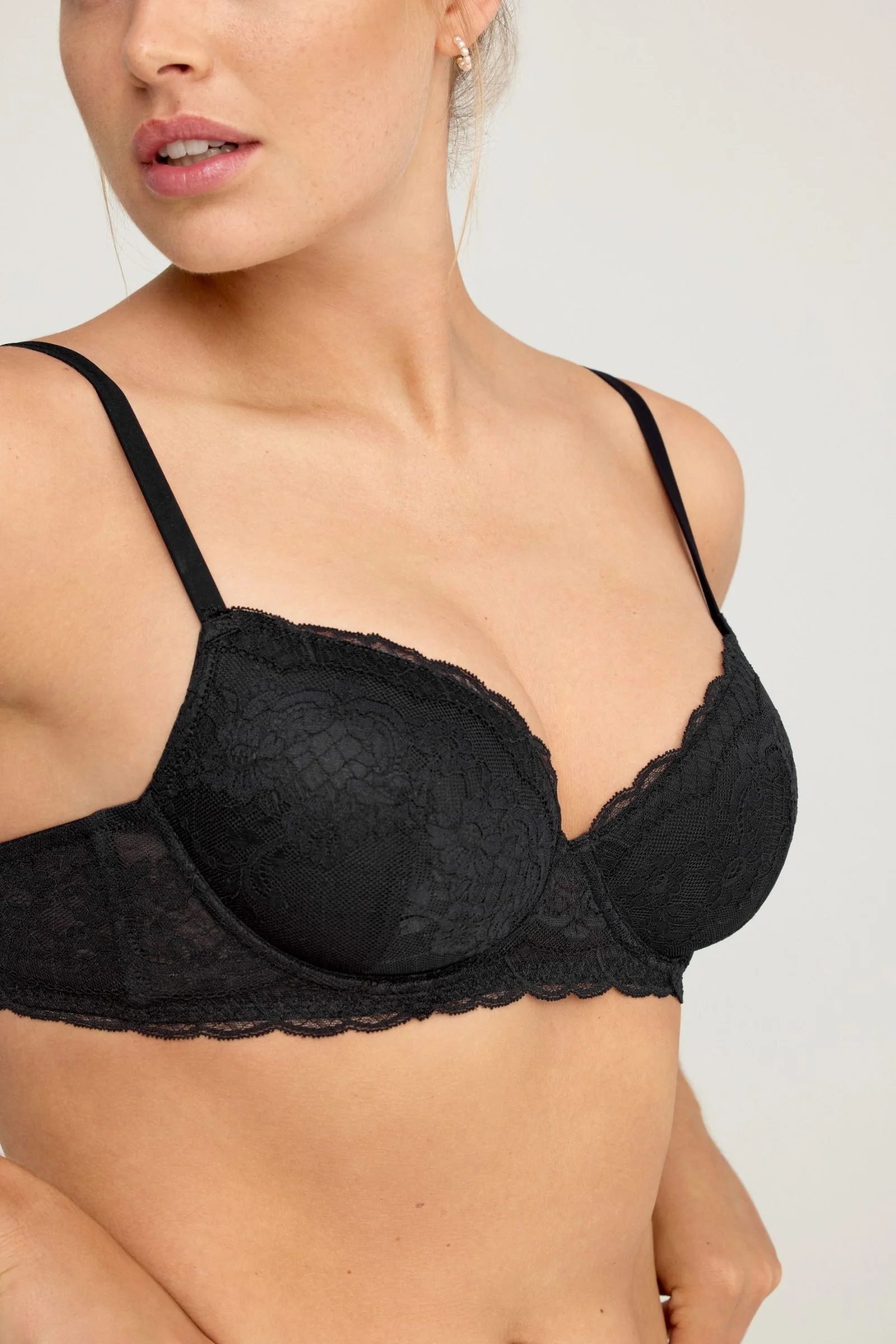 Φωτογραφία προϊόντος: Promise Karina Basic Collection Μαύρο Σουτιέν Push Up - 80B
