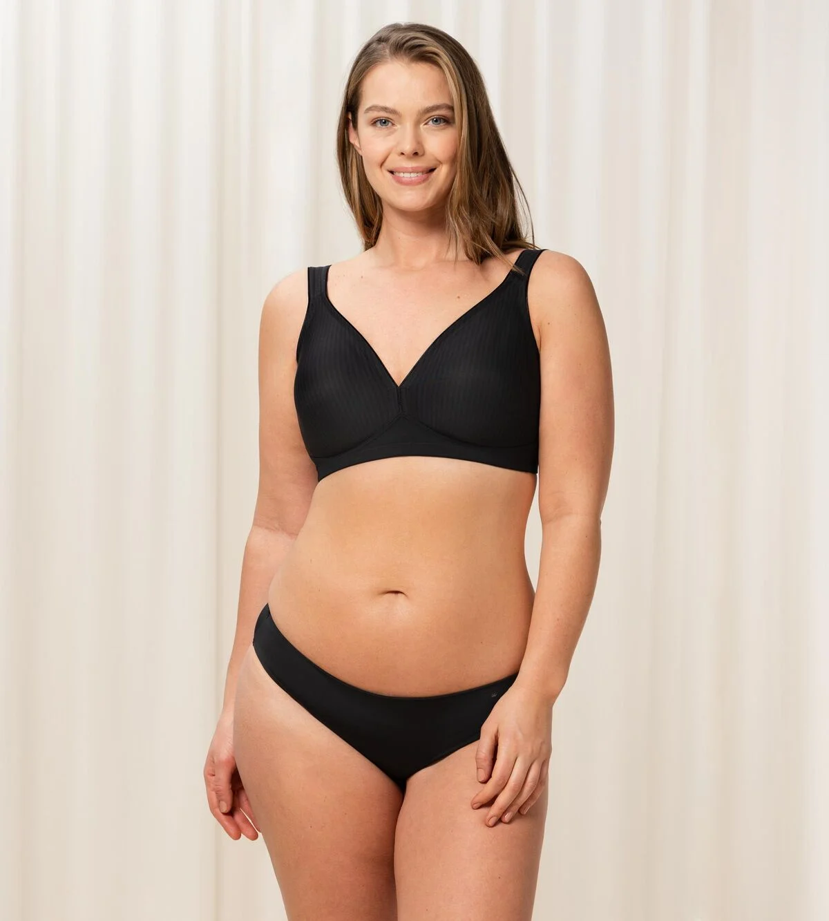 Φωτογραφία προϊόντος: Triumph Modern Soft Cotton N Μαύρο Σουτιέν χωρίς Ενίσχυση & χωρίς Μπανέλες - 100E