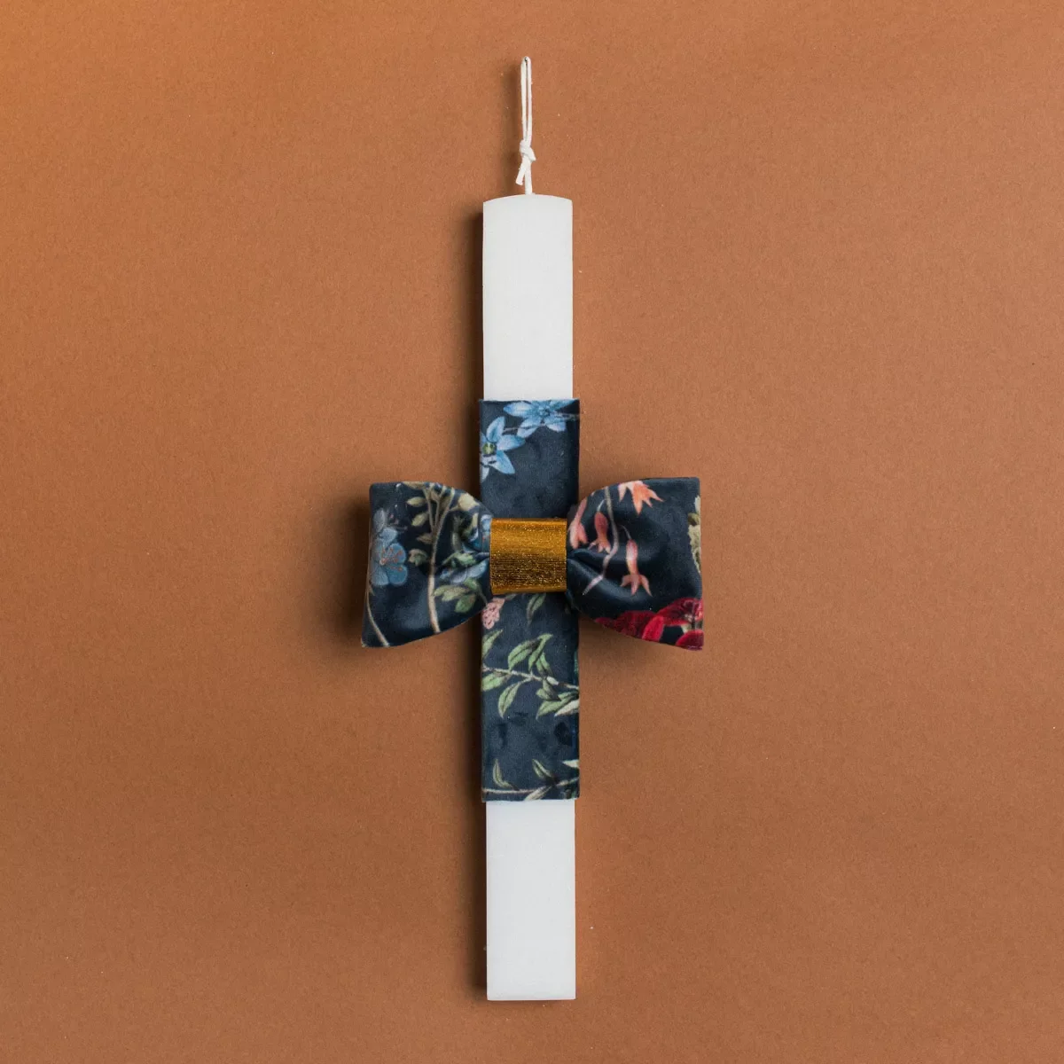 Φωτογραφία προϊόντος: Beauty Home ΛΑΜΠΑΔΑ 33cm ΦΛΟΡΑΛ ΦΙΟΓΚΟΣ ΒΕΛΟΥΔΟ ΜΠΛΕ ΣΕ ΣΥΣΚΕΥΑΣΙΑ ΔΩΡΟΥ
