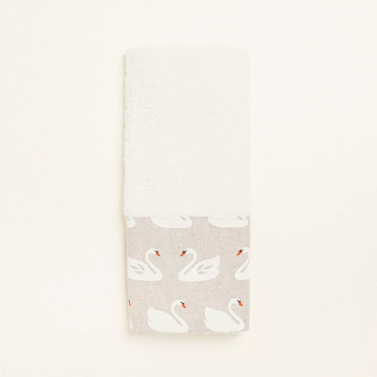 Φωτογραφία προϊόντος: Beauty Home ΠΕΤΣΕΤΑ 30 x 50 cm ΚΥΚΝΟΙ