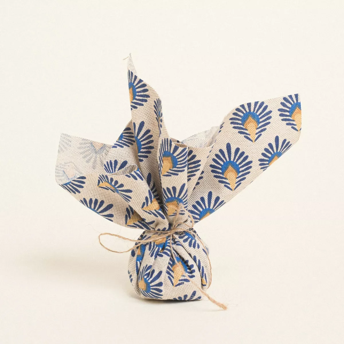 Φωτογραφία προϊόντος: Beauty Home ΜΑΝΤΗΛΙ 27 x 27 cm GRAPHIC ΠΑΓΩΝΙ