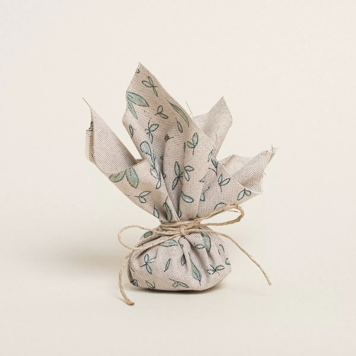 Φωτογραφία προϊόντος: Beauty Home ΜΑΝΤΗΛΙ 27 x 27 cm ΜΙΚΡΑ ΦΥΛΛΑ ΑΚΟΥΑΡΕΛΑ